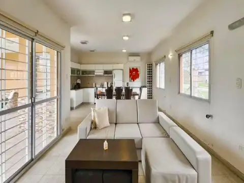 Casa en Venta en Punta Chacra, USD 128.000