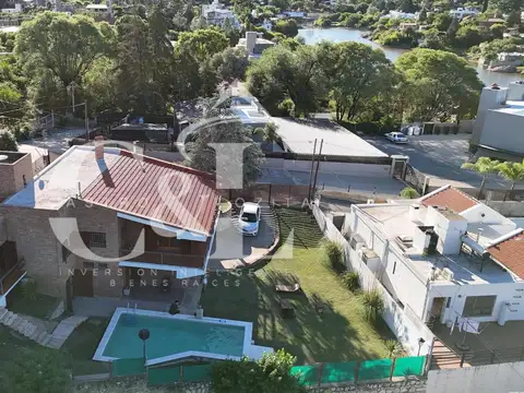 Casa 7 ambientes con 3 baños