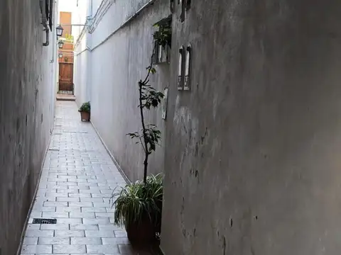 Depto Tipo Casa en Venta 46 años