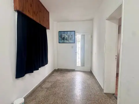 Oportunidad 2 Propiedades - Buena Ubicacion