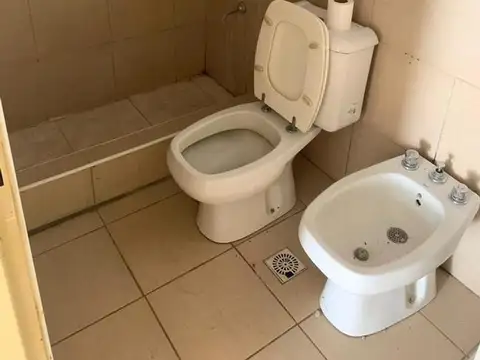 Depto Tipo Casa 2 ambientes con 1 baño