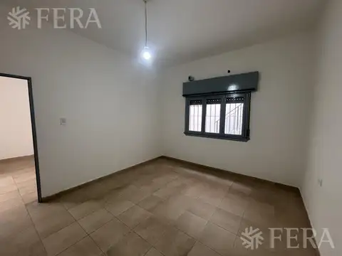 Depto Tipo Casa en Alquiler al Este