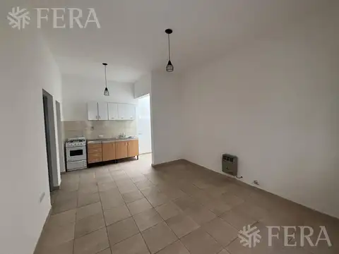 Depto Tipo Casa en Alquiler de 1 dormitorio