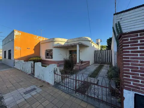 VENTA CASA 3 AMBIENTES QUILMES  APTO CREDITO