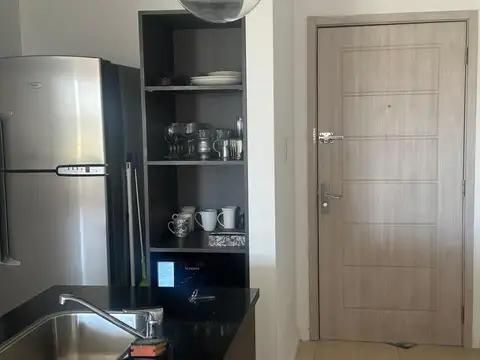 Departamento en Alquiler con 1 cocheras