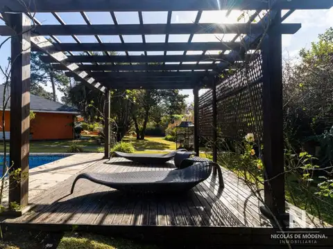 Casa en Alquiler Temporal en Cantegril, USD 20.000