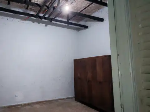 Depto Tipo Casa en Alquiler en Pompeya, $ 600.000