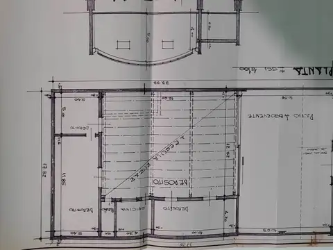 Galpon en Venta 34  mts Fondo