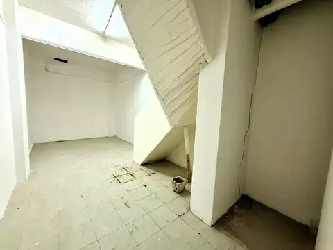 Local en Alquiler en Caballito, $ 800.000