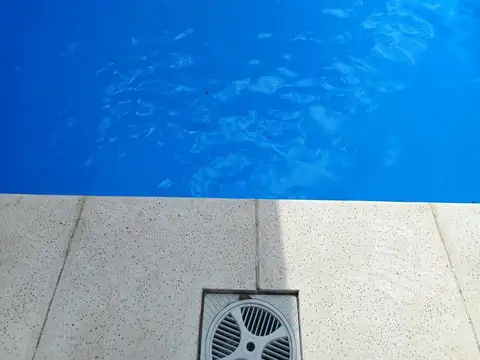 Casa en VENTA - 4 ambientes - Malvinas Argentinas