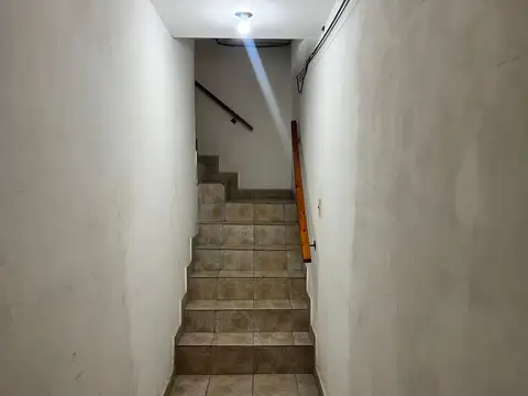 PH EN VENTA 2 AMB, CASEROS, TRES DE FEBRERO