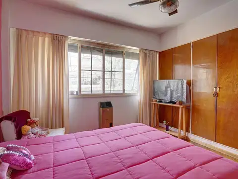 Departamento 4 ambientes con 2 baños