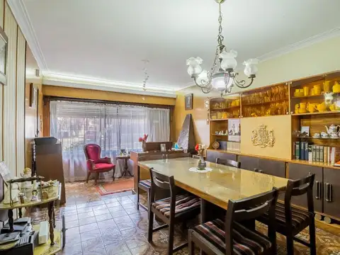 Casa en Venta en Versalles, USD 280.000