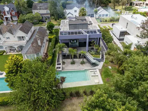 VENTA CASA  LA REJA ABRIL CLUB DE CAMPO 