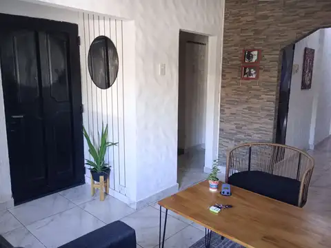 Casa en Venta en Lanús Este, USD 92.000