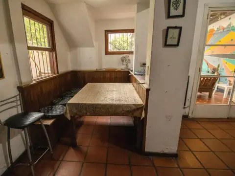 Santos Dumont 2500, Piso 0