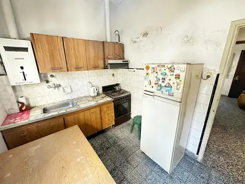 VENTA CASA VALENTIN ALSINA JARDIN PISCINA TERRAZA GARAGE