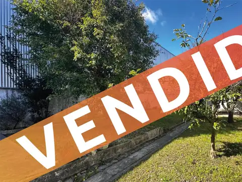 VENTA CASA VALENTIN ALSINA JARDIN PISCINA TERRAZA GARAGE