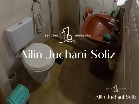 Casa 6 ambientes con 2 baños