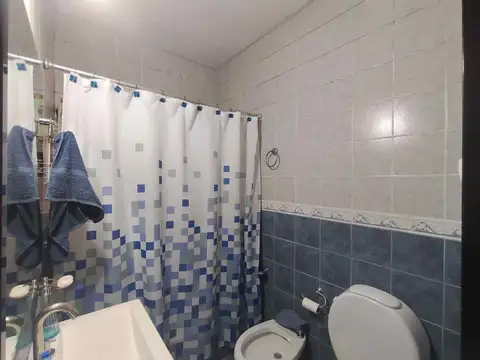 Depto Tipo Casa 4 ambientes con 1 baño
