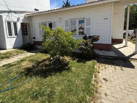 Casa 3 habitaciones con Depto 