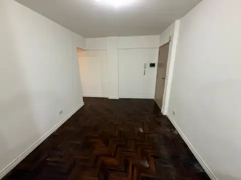 Avenida Juan Bautista Alberdi 5700