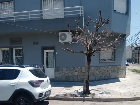 Venta Departamento De 2 Ambientes Planta Baja La Tablada