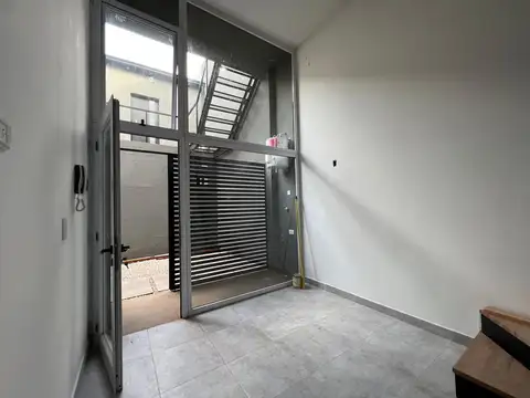 Depto Tipo Casa en Venta de 1 dormitorio