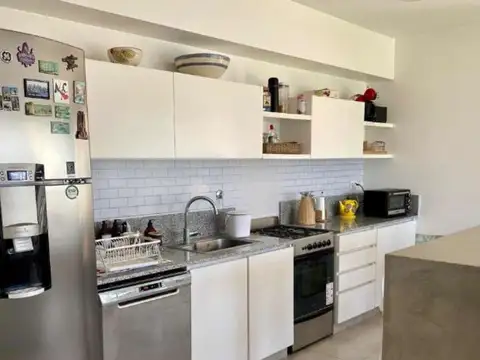 Departamento 4 ambientes con 3 baños