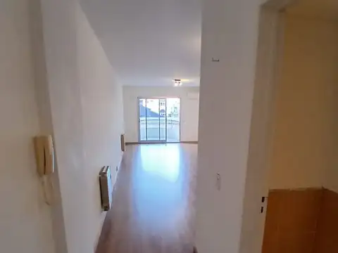 Departamento - Alquiler - Argentina, Capital Federal - MONTEVIDEO 955