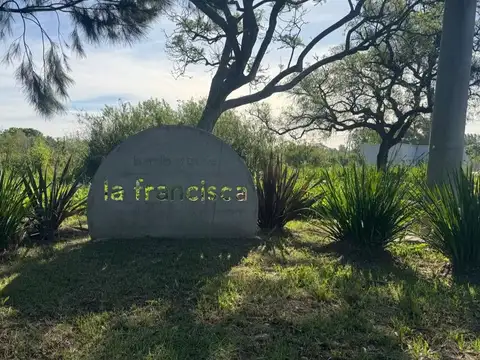 444 esquina 136