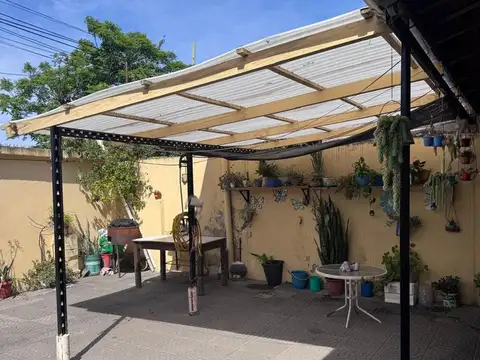 Depto Tipo Casa en Venta de 4 ambientes