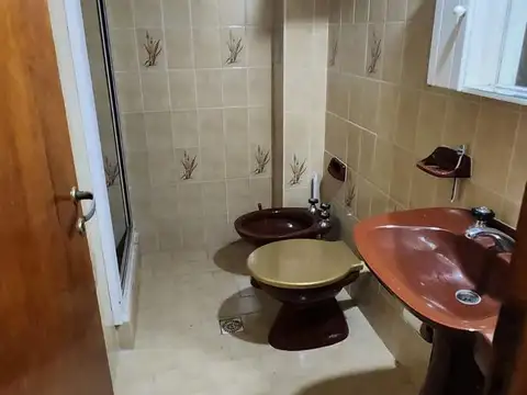 Depto Tipo Casa 3 ambientes con 2 baños