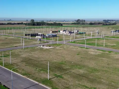 Terreno en Venta 30  mts Fondo