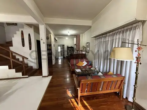 Casa en Venta en Villa Ballester, USD 230.000