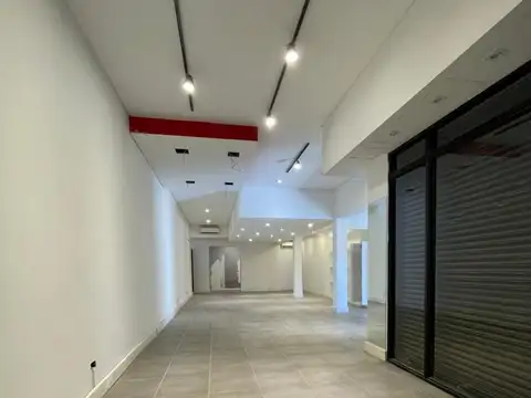 Local en Constitución