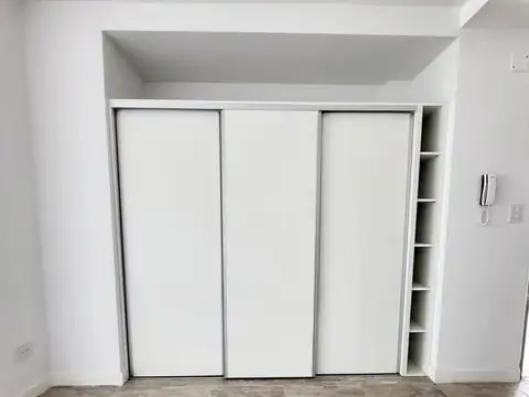 Moderno y Luminoso Monoambiente con Balcón y amenities / Colegiales / venta