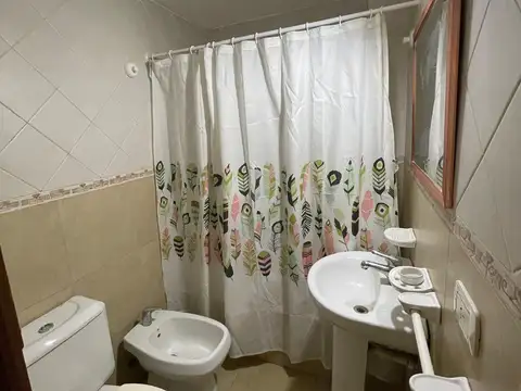 9 e/ 45 y 46 800, Piso 1