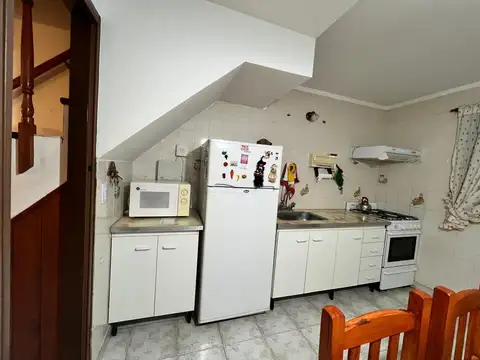 Departamento 4 ambientes con 2 baños