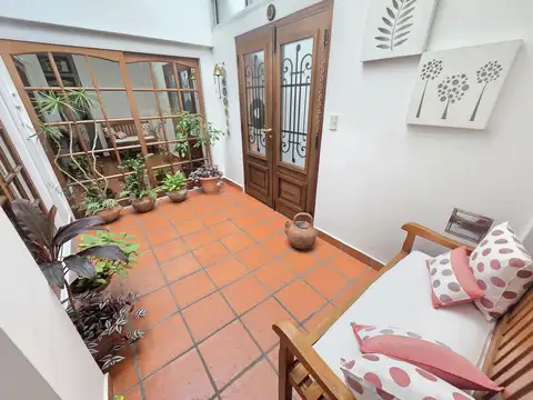 Depto Tipo Casa en Venta con 1 cocheras