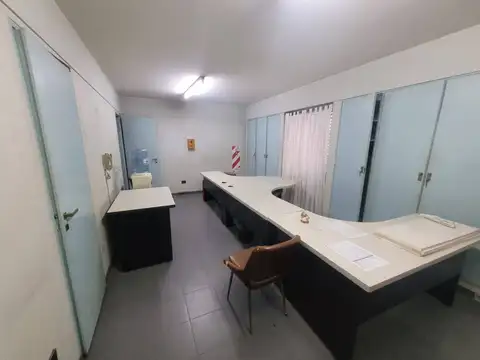 Oficina en Alquiler en Monte Grande, $ 650.000
