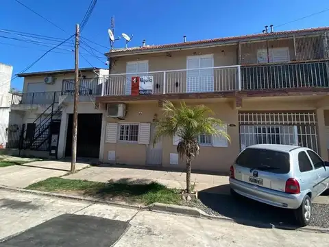 Aristóbulo Del Valle 615 , Piso 1