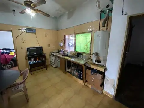 Casa con Local en venta en G. de Laferrere