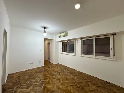 Darwin 600, Piso 5