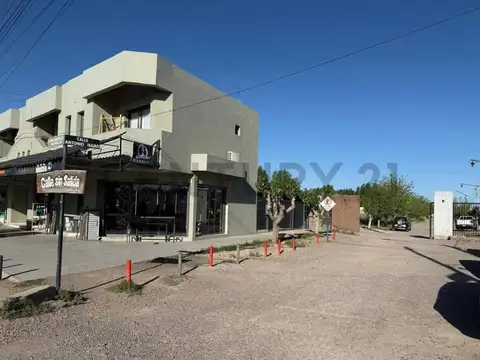 Century21 López ofrece a la venta Terreno en Barrio cerrado "Isgró", en Los Corralitos, Guaymallén.