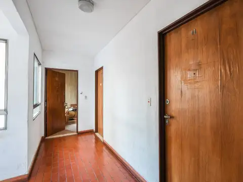 Oficina en Venta 72 años