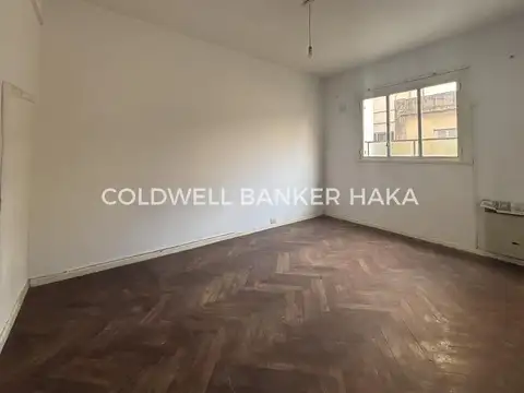 Depto Tipo Casa en Venta en Flores, USD 82.900