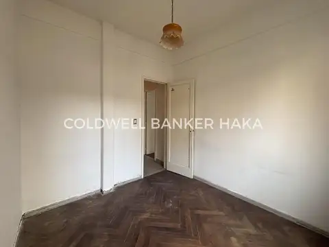 Depto Tipo Casa en Venta 60 años