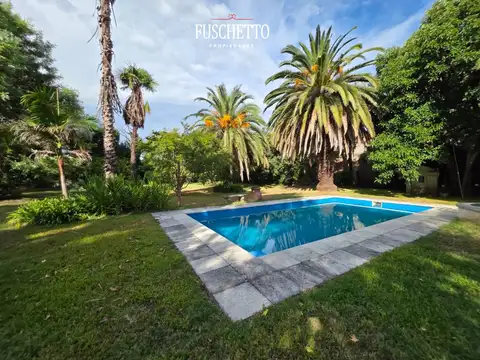 Ing. A. Sourdeaux (Monseñor de Andrea 866) Casa quinta con 4 dorm, pileta, parrilla, gran jardín. Lote 3396 m2