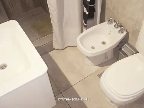 Avenida Mitre esq 16